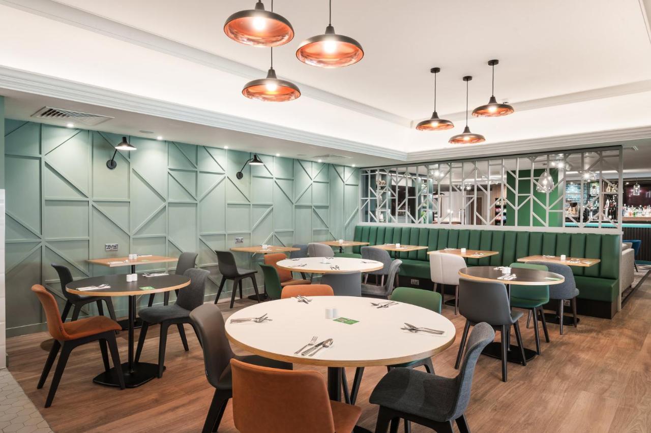 Holiday Inn Reading West By Ihg Exterior photo