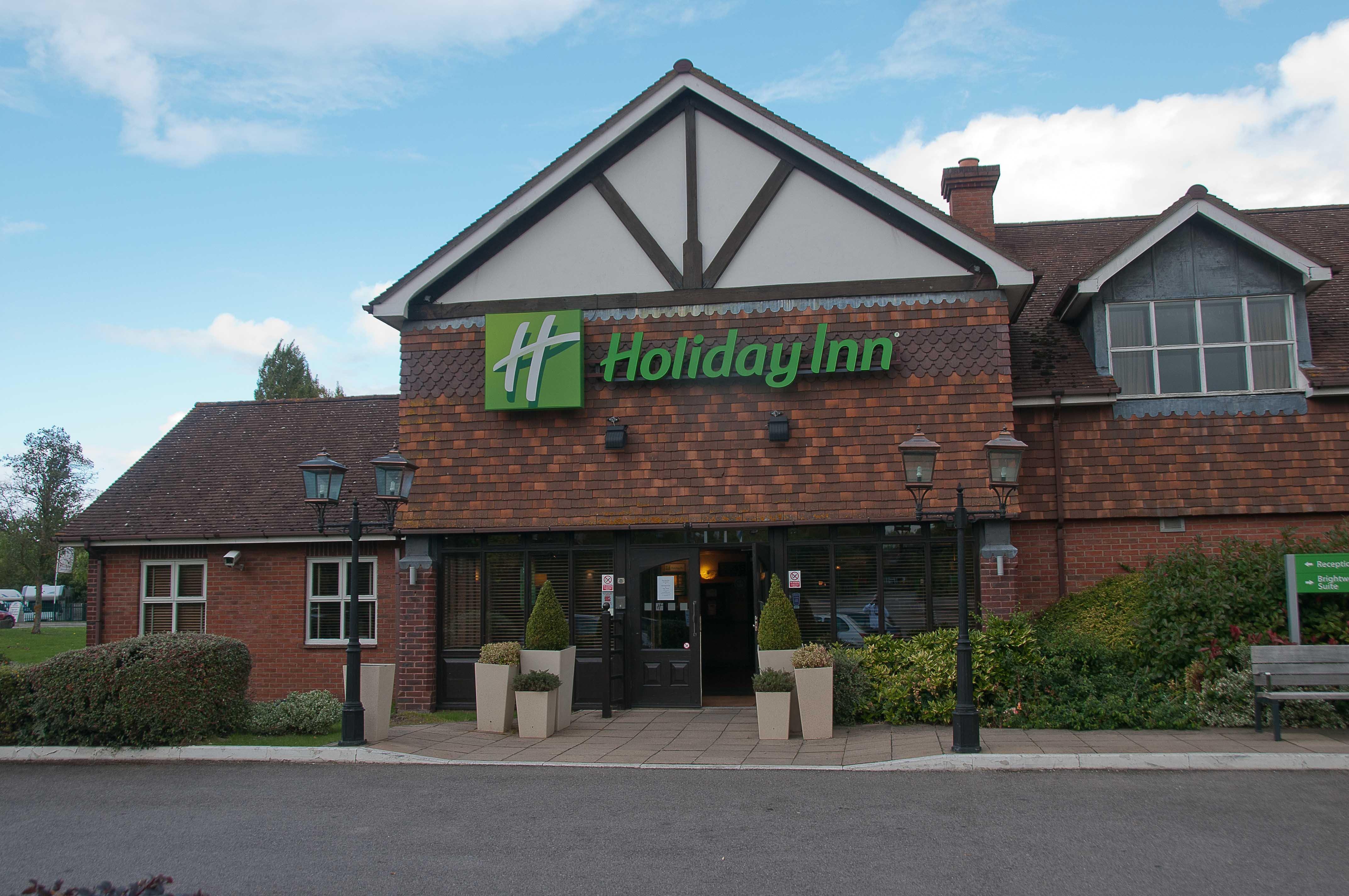 Holiday Inn Reading West By Ihg Exterior photo